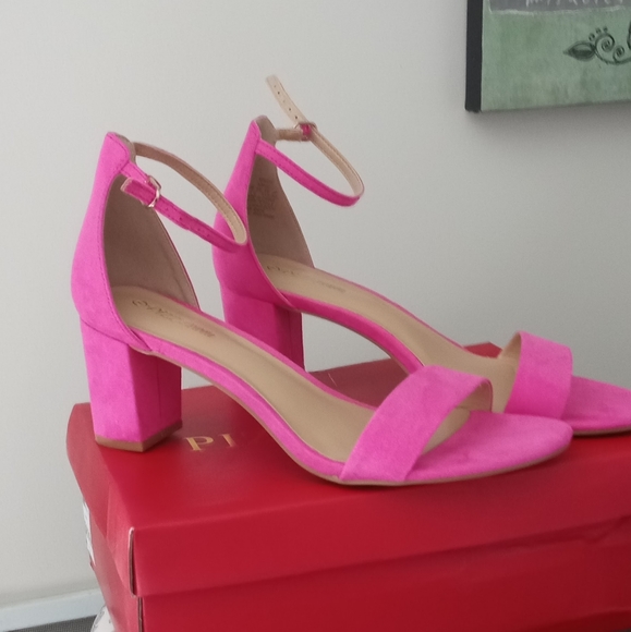 NWT PIZZ ANNU Block Heel Sandals - Picture 8 of 10